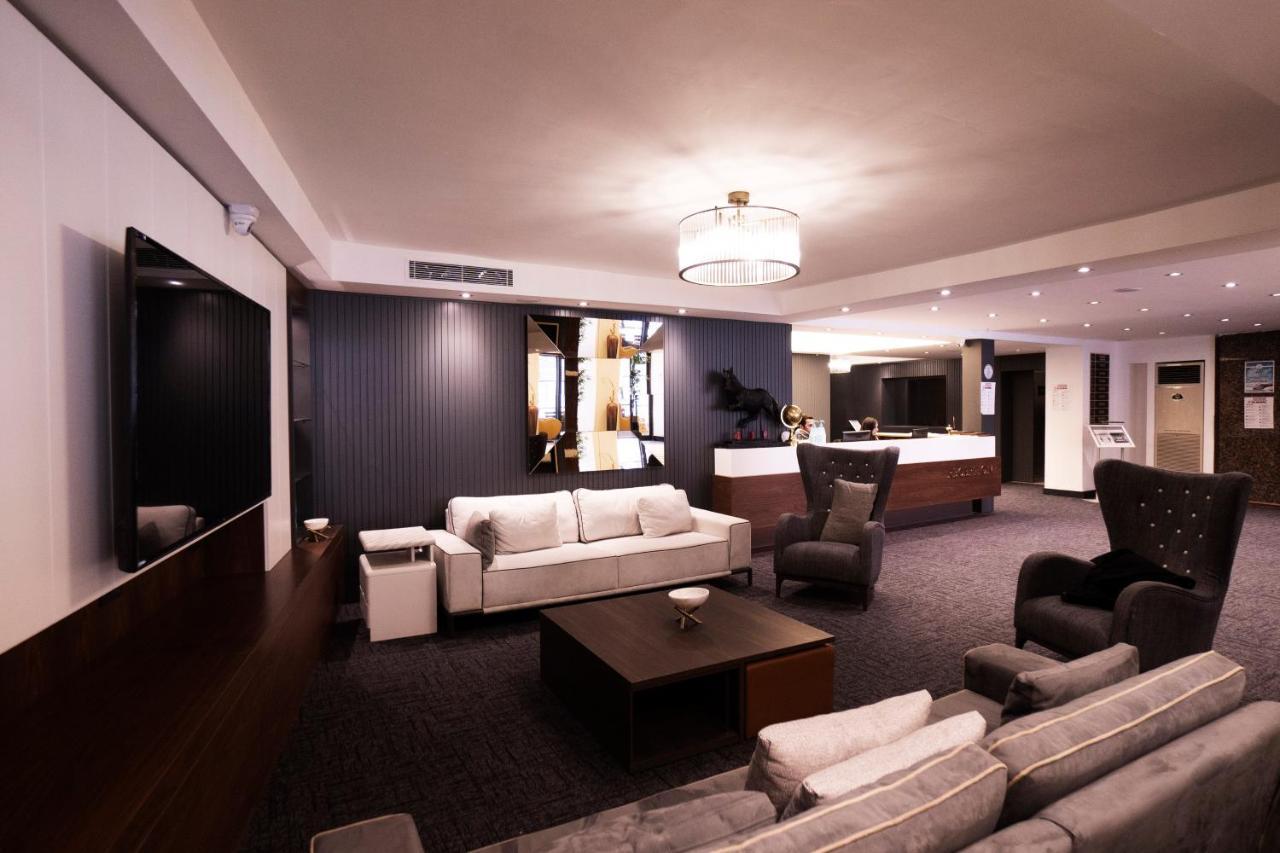 Uk Ankara Hotel Exterior photo