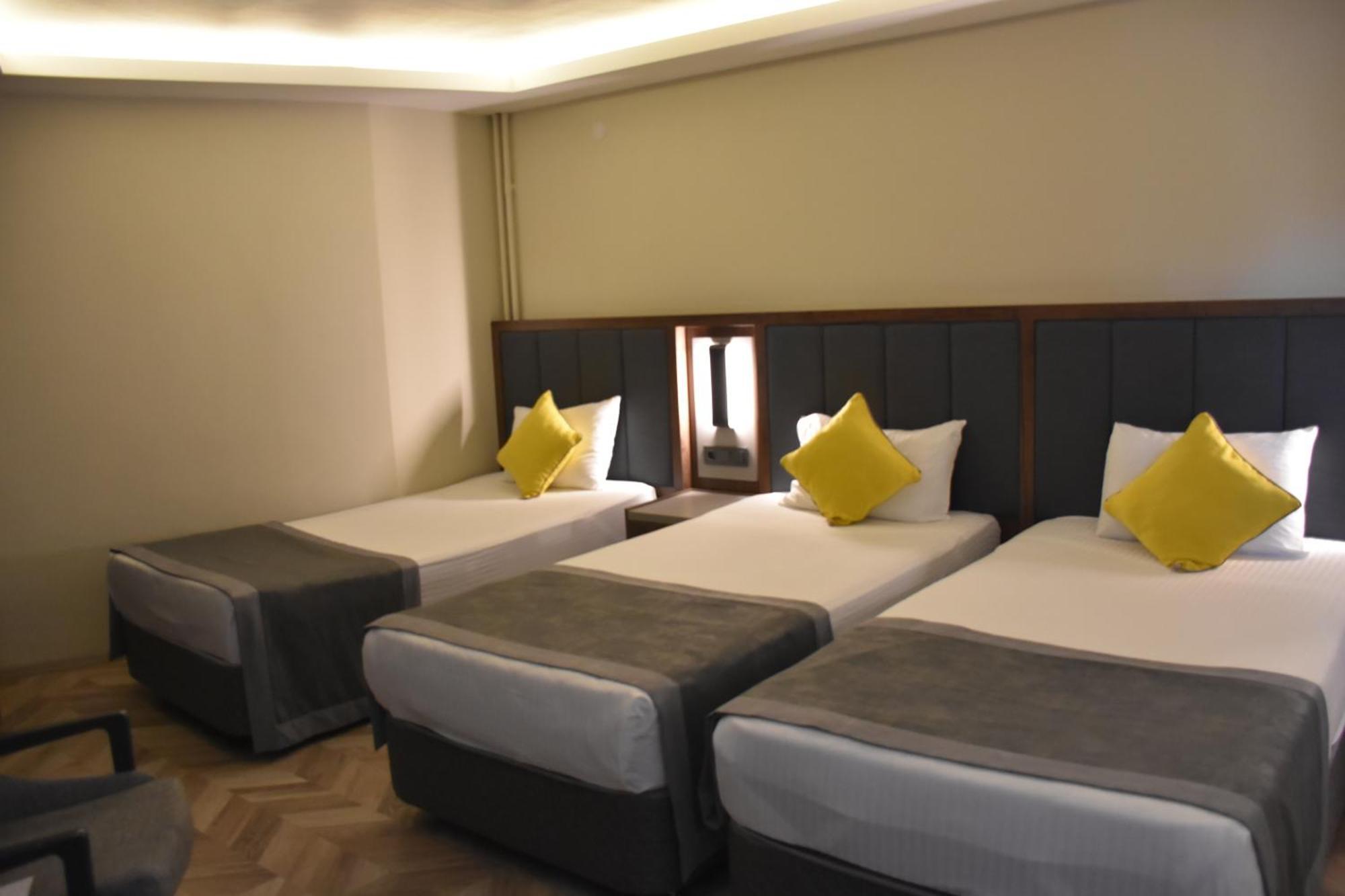 Uk Ankara Hotel Exterior photo