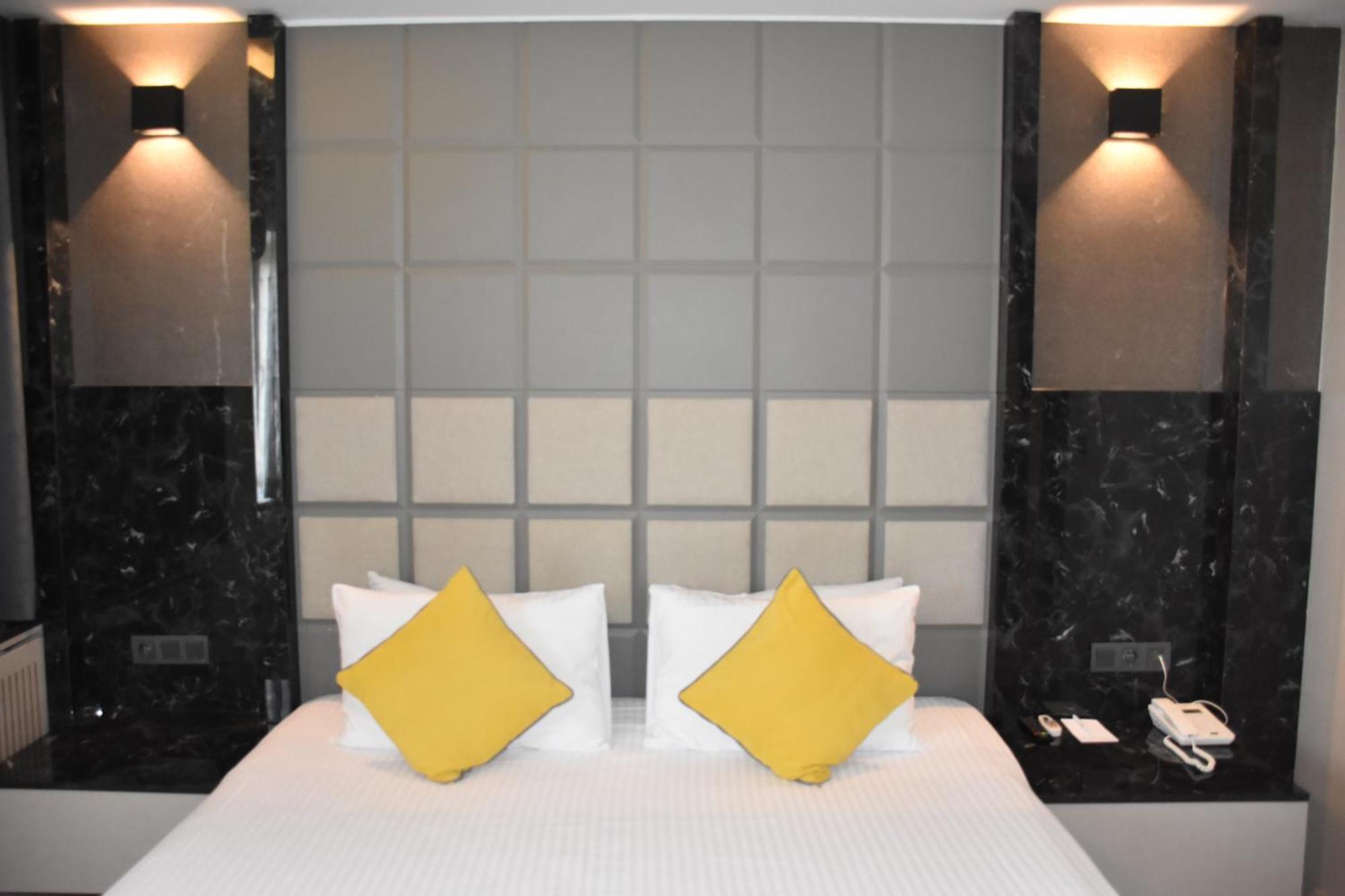 Uk Ankara Hotel Exterior photo